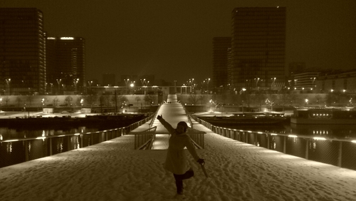 Laptitebrune's profile picture. #marketeuse, #chineuse, voyageuse, rêveuse... Le plus difficile, ce n'est pas de sortir de Polytechnique, c'est de sortir de l'ordinaire(De Gaulle)