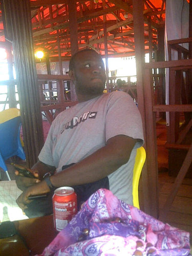 Rock Freak!...very crazy guy..#teamArsenal...#teamLeoNoni...