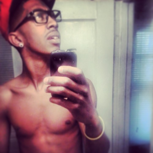 nicetoknowme's profile picture. 