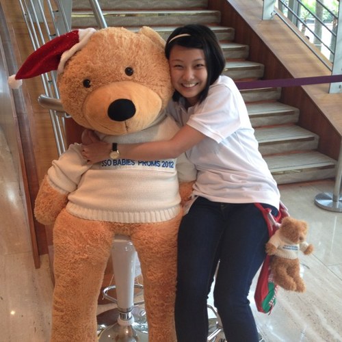 ongwenxi's profile picture. Everything in its time..