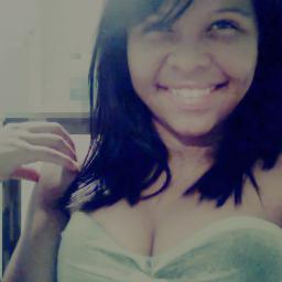 iaê tenho 15 anos sou irmã de @rosilenelimaa , @rivancleiton & @kalyanepaty .  Quer saber mais ? é conhecendo que se descobre (: