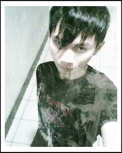 mimaykun's profile picture. loner and silence . looking for friend..