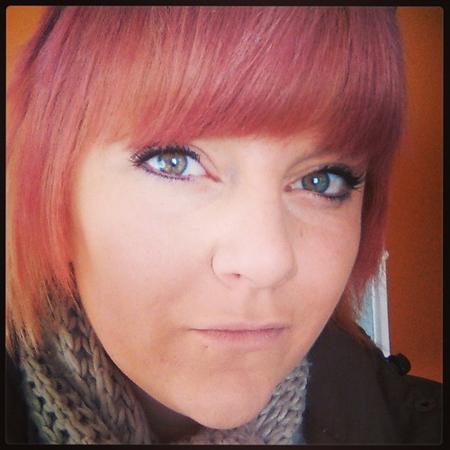 strawberrytiffz's profile picture. 