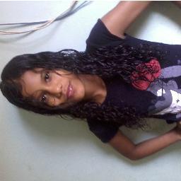 elogios nao me elevam , criticas nao me rebaixam sou o que sou , e nao o que acham !!!!!!