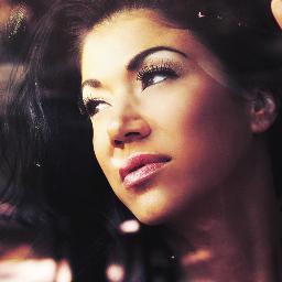 Milena Roucka Official Website http://t.co/6YulsvsN // Find us on Facebook http://t.co/bxu9j5wZ // WE ARE NOT MILENA ROUCKA HERSELF, please visit @LaRosaMendes