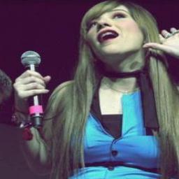 AMO @SAIDVENTURA @YULIFLORES Y
 @BRANDON_MEZA