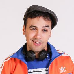 Creative head and shoulders of digital app agency Chaos Games, architect of Visual thought and chai latte drinker.