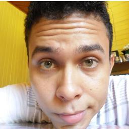 Ès meu tudo, ès meu Senhor, ès meu amigo, meu intercessor, meu braço forte, meu conselheiro maravilhoso, nâo sou nada sem ti, eu te amo Deus s2