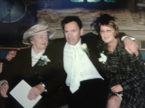 annhood1951's profile picture. 