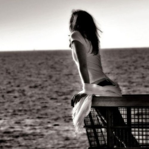 Proverbs 31:25 Denim & Pearl wearing, sweet and sassy girl from the beautiful coast of North Carolina