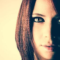 Uma sagitariana do sangue quente. ;*