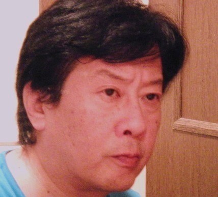 初めまして！
カラオケとギターの弾き語りが趣味です。
お笑いも好きでおてもやんじゃない、おてのものダッチワイフ！

あたいのテーマは、「孤独死根絶！」

どうぞ宜しく！