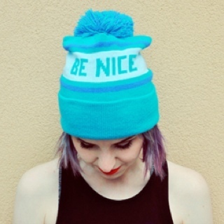 Dont even look at her bc she's mine, mine, mine. - Dan.  «- best friend