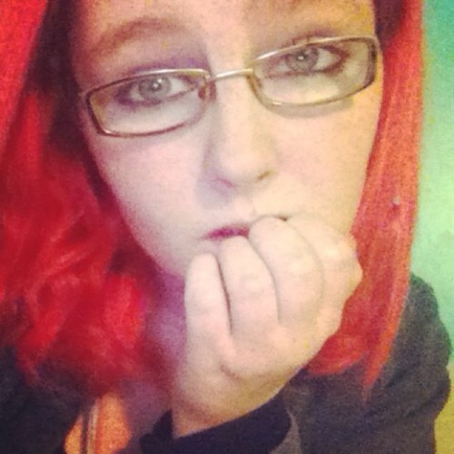 Acoustic Guitar/Singer/Friendly/Animal lover/Boyfriend I adore/ - Follow and i'll follow back :3