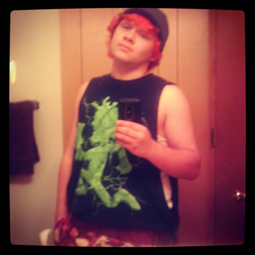 I'm 17. Juggalo. Christian. POTHEAD.INLOVE WITH MUSIC. I want to inspire people to reality.
