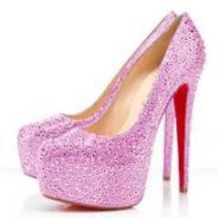 pinkpumpsociety's profile picture. A Lifestyle Blog