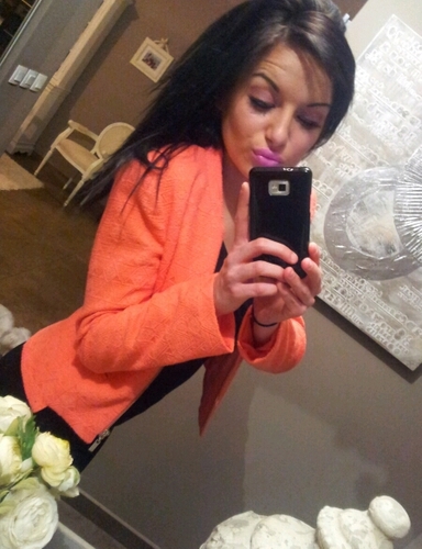 EugenieDm's profile picture. Vous connaissez mon nom, pas mon histoire. Vous avez entendu ce que j'ai fait, pas ce que j'ai vécu, Kiss. -Nadir, mon bibiiiii3