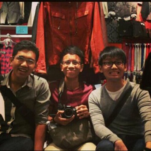 SanJ_ya's profile picture. Once bitten twice shy .