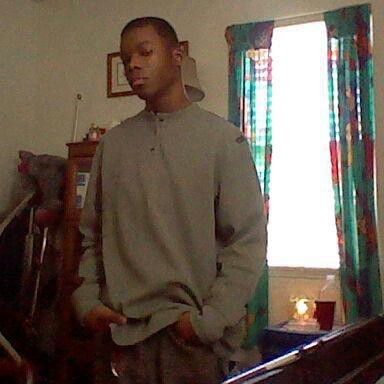 im a rapper/singer 
follow at
youtube:countdark1
facebook:rjnorth 
myspace: rjnorth
twitter:rjnorth