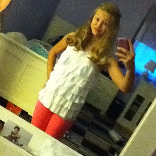 cheerleading is my life ❤
single  forever