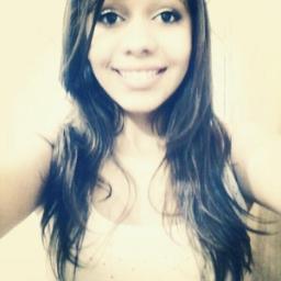 Meu nome é Bella com B de Belieber u.u