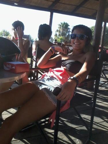 annalarconn's profile picture. hola soy ann. ajshvj nose que contar. soy mayense y me gusta pasar tiempo con mis amigaaas. bueno kiis. :D