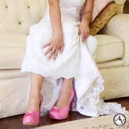 Especializada em sapatos e acessórios para noiva. Em Campinas damos atendimento personalizado. Acesse nosso site: http://t.co/et3w4Jr92T