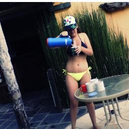 ivannadelari's profile picture. 