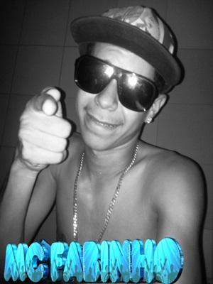 Deus é o Segredo Do Meu Sucesso-Com Humildade Agente Chega Lá (8' ✰ ;$ Mc Fabinho Falando De Amor http://t.co/JcNBwaxOfR