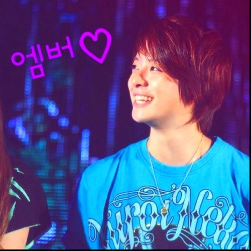 Hello: ) 엠버(Amber) from f(x)！Since 130331~ Not real,but I can tell you something...