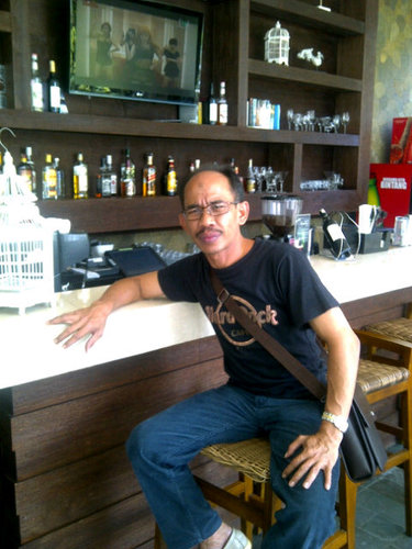 myanmad's profile picture. Do small things with great love`