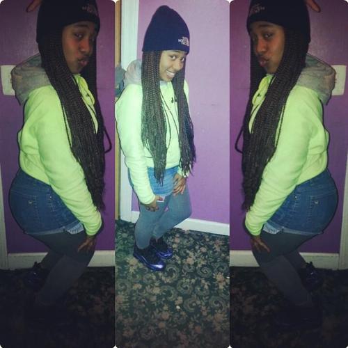 I Kno Ah Couple Niggas That's Down To Ride For Ah Homicide When It's Drama Time :))