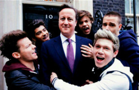 Keep support @onedirection. In Love with 4 British & 1 Irish People♡