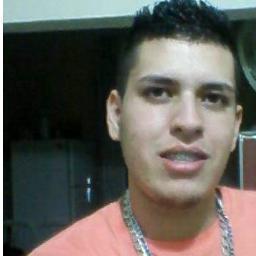 sou muito amigo , amo minha familia , curto sair cinema, shooping , lanchonete , barzinhu etc...