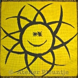 AtelierPleuntje's profile picture. Textiles - Art - Gatherer of anything - Recycle - Upcycle - Buttonaddict - Lacelover - Coffee&Tea - Musiclistener- Shaman