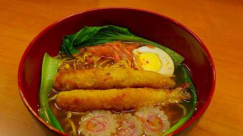 Delicious Takoyaki, okonomiyaki & Ramen ; nice place for hang out :)) open monday-saturday 12-9 pm || delivery via @goes_express 087825460803