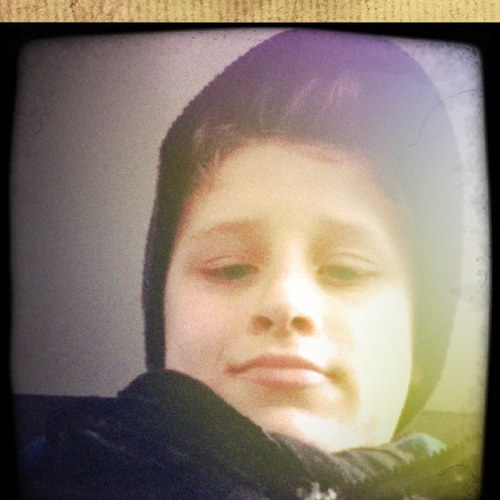 Arthur : It's Me !! J'aime manger, j'aime jouer. J'aime la vie tout simplement. Et au passage je FOLLOW BACK !! :D 06130 Grasse, France