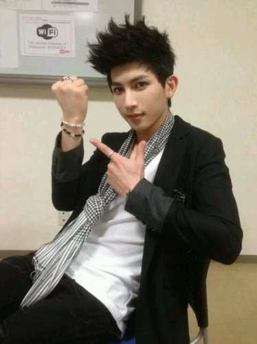 A Roleplayer of Kiseop from U-KISS #UKISS9AS1