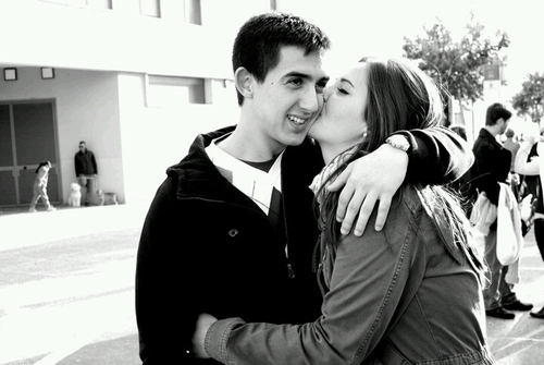 19.Estudiante de Educación Primaria en la UCA. Adicto a ella. Sí, la quiero, la adoro y la amo :) Gracias @mariajosemm17