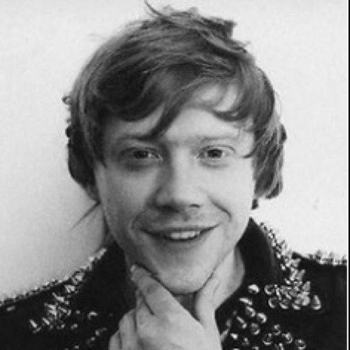 that gryffindor who fell in love with his best friends sister @GirlWho_Lived //if its after 9pm (GMT) and before midnight im noramlly on just @ me .