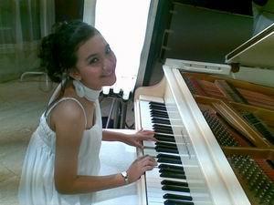 janemanot's profile picture. 