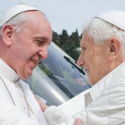News and commentary about Pope Francis, Benedict XVI and the Church. Tweets are not officially endorsed.by the Vatican