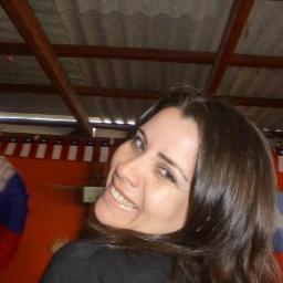 La mujer mas feliz del mundo por ser la mamá de mi Maite Bonita.