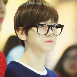 อันยองฮะ! ผมแบคฮยอนEXO-K ผมหล่อ เรียบร้อยพูดน้อย(?)ผมเป็นบอทตัวเล็กๆที่ต้องความรักจากทุกคน กดฟอลผมสิฮะ  [310313]