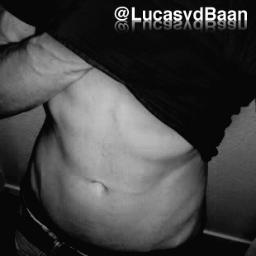 21 5'11/135 (180/61) blonde. Loving beautiful pixels and beautiful boys. #gay