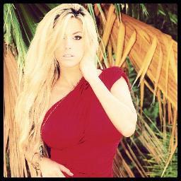 Tiffany Bastow Official Fan Club. FOLLOW US!.