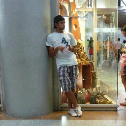 adolfojgt's profile picture. Ultimate frisbee players