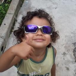 pra ke levar a vida tao a serio se ela e uma louka aventura da qual nuncqa sairemos vivos!!!