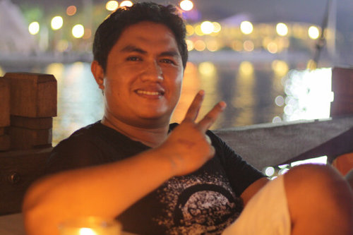 jonnertobing's profile picture. له الذي يكون قادرا على بذل المزيد من الجهد بما لا يقاس من كل ما نطلبه أو تخيل، وفقا لسلطته التي هي في العمل في داخلنا