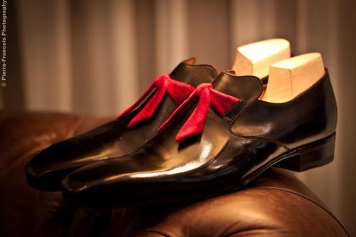 À propos
Boutique la pointure Abidjan
Chaussures de luxe pour Homme a Abidjan Galerie Sainte Cécile, Cocody 2ptx Vallons.